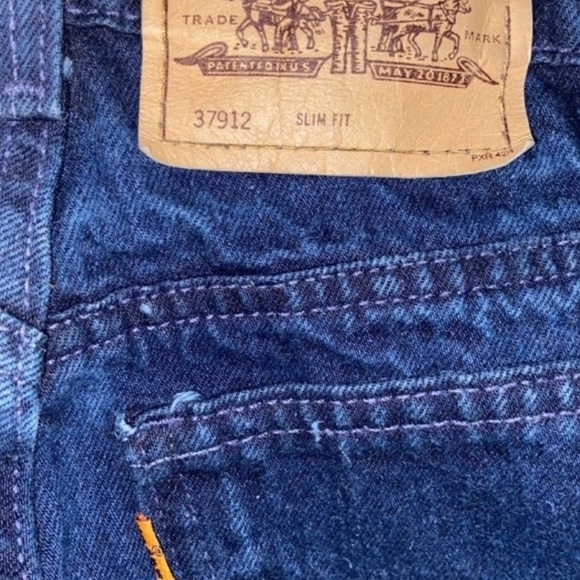 Vintage Levi’s 37912 Orange Tab Hi waisted shorts - Picture 6 of 13